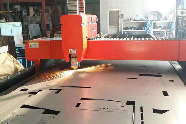 使用激光切割机精密度明显提升-九游网站平台-九游online(中国) 使用激光切割机精密度明显提升-九游网站平台-九游online(中国)